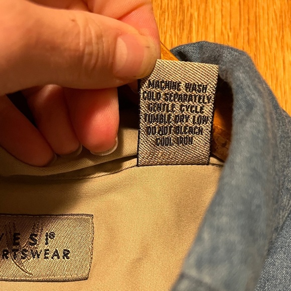 Men's Cardinal Denim Button-Down Shirt - Picture 4 of 13